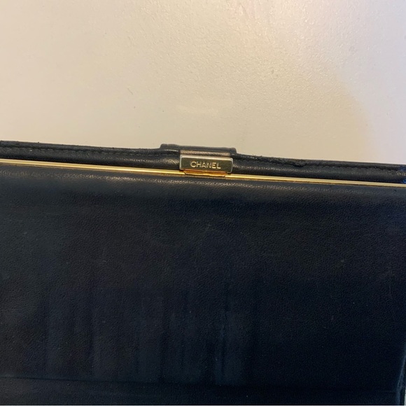 💯% Authentic CHANEL CC Black Caviar Wallet✨ - Picture 6 of 15